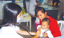 Trẻ có triệu chứng sỏi đường tiểu mới cần đi khám bệnh